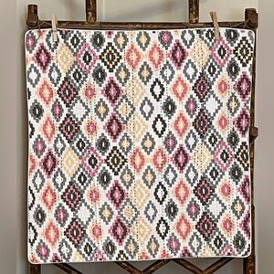 KANTHA STITCHED COTTON PILLOW COVER ZIPPER CLOSURE MADE IN INDIA